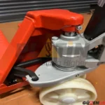 2.5 Ton Döküm Pompa Transpalet PA Teker - Görsel 2