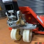 2.5 Ton Döküm Pompa Transpalet PA Teker - Görsel 3